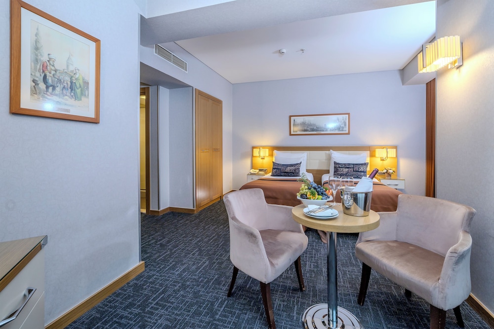 Momento Hotel Beyazit 46/74