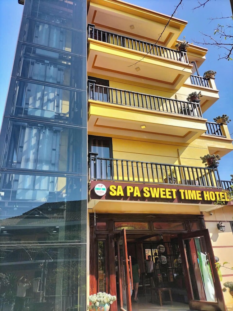 Sapa Hilton Hotel 2/50