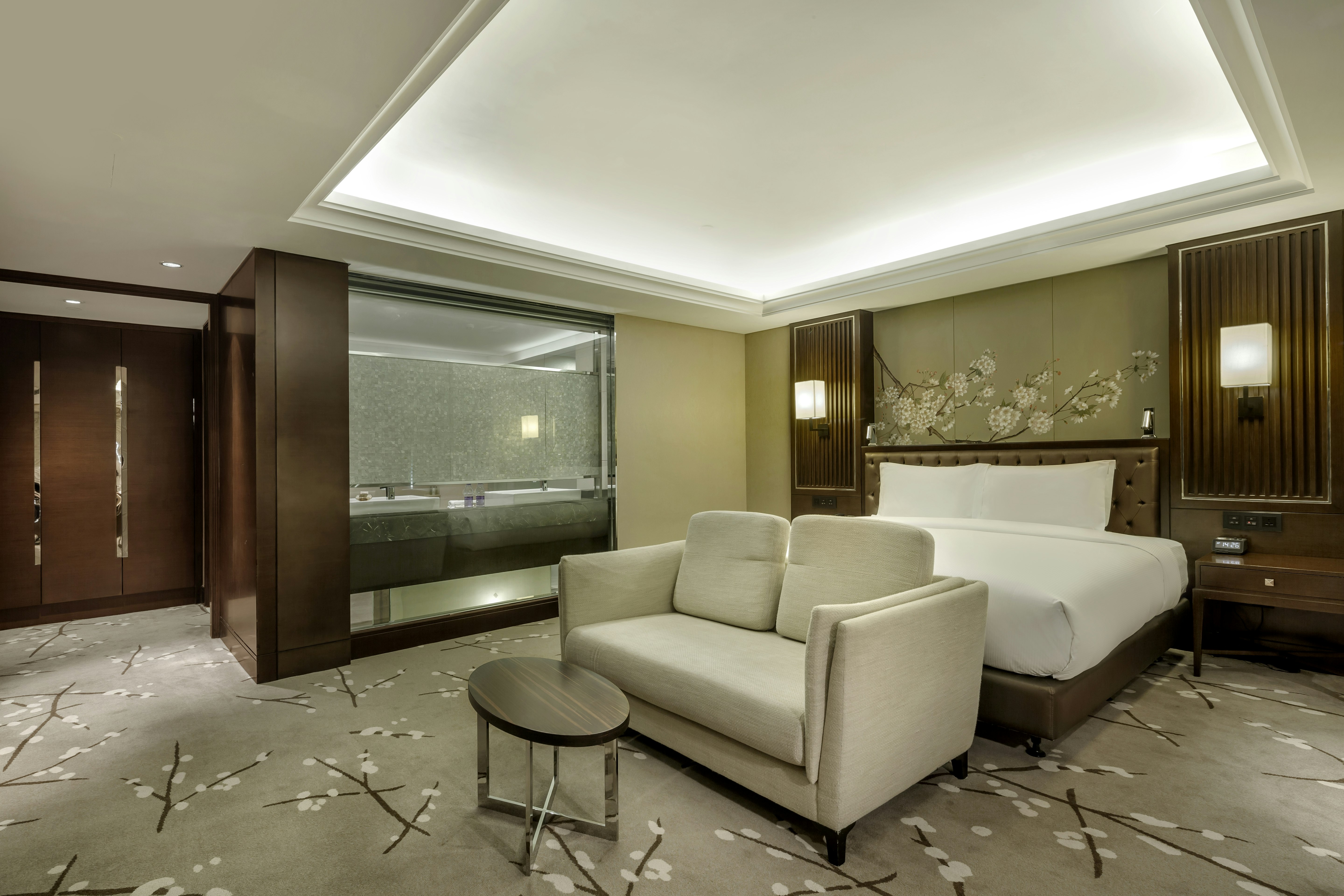 2 Bedrooms, Resident, Suite