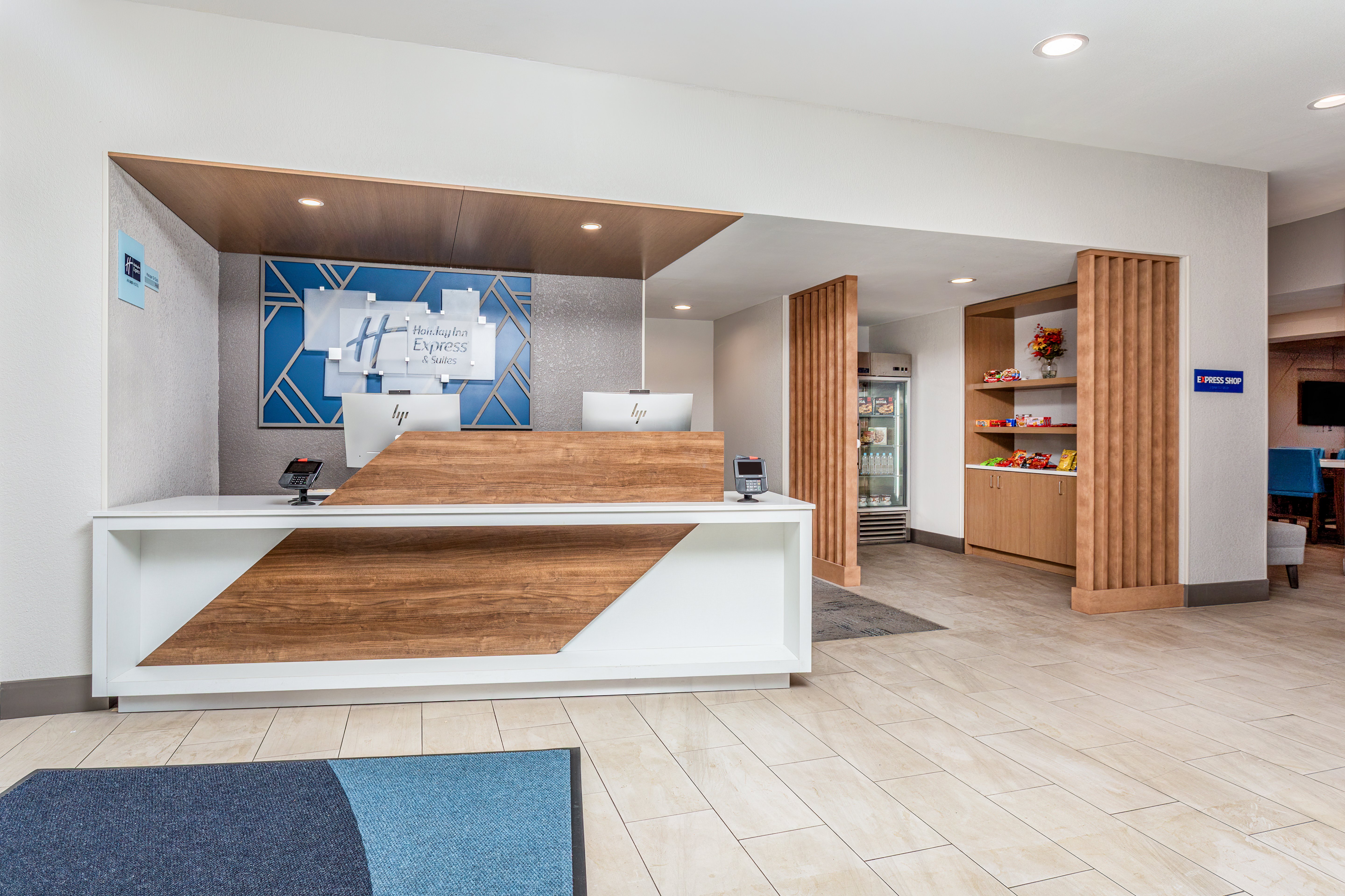 Holiday Inn Express & Suites Palm Coast - I-95 4/35