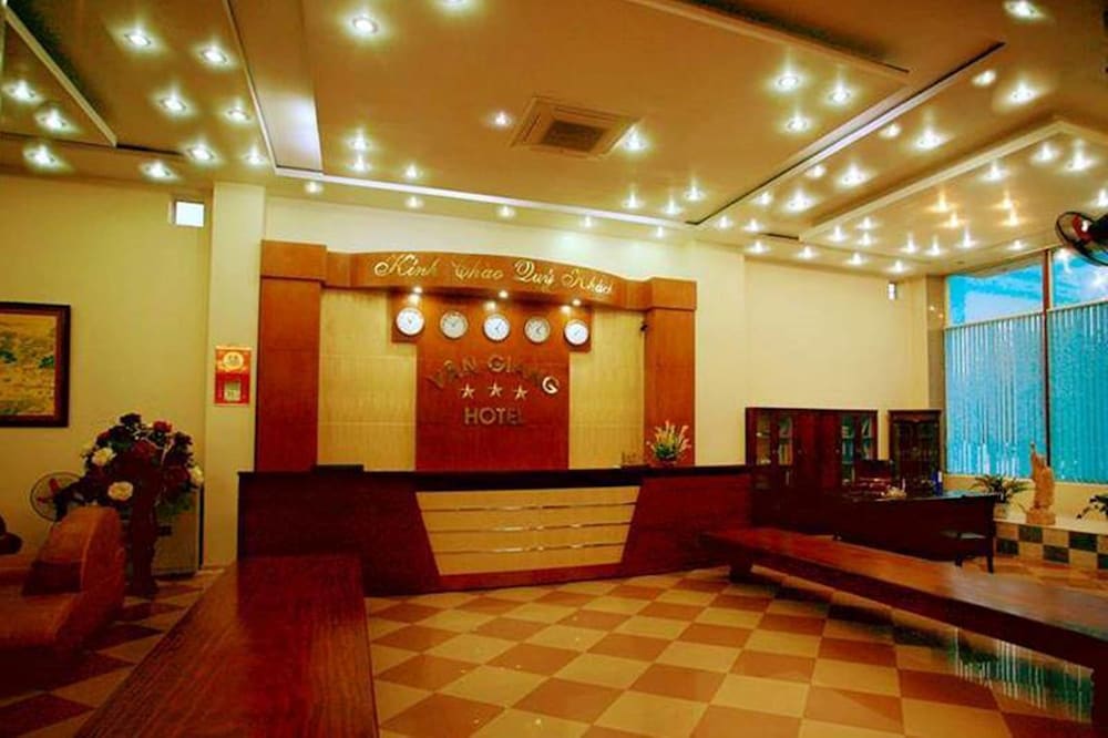 Van Giang Hotel 4/47