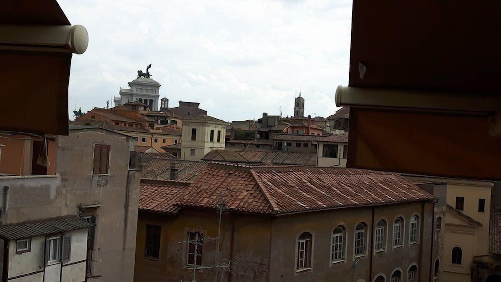 BB Il Re Alla Reginella Guest House 2/42