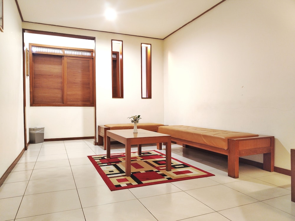 The Cipaku Garden 37/70
