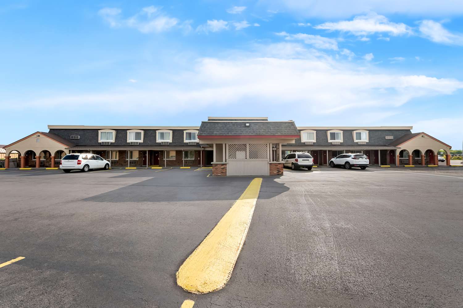 Americas Best Value Inn Marion OH 16/23