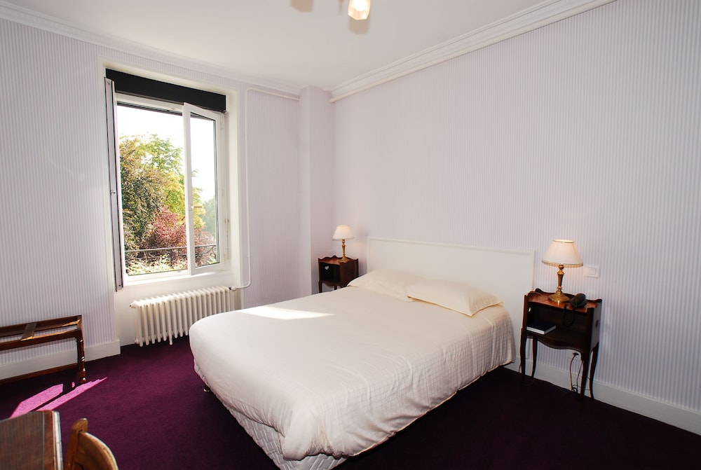 The Originals Boutique, Hotel Terminus, Bourg-en-Bresse Station 17/60