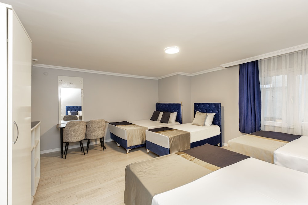 Sirkeci Family Hotel 18/34