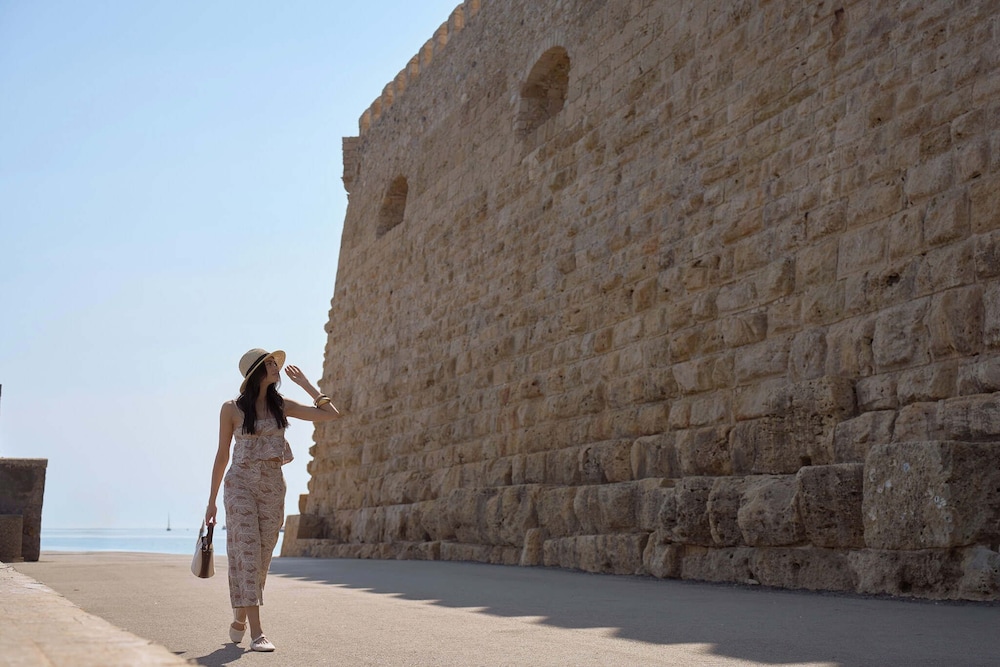 Rocca a Mare Heraklion - Handwritten Collection 46/50