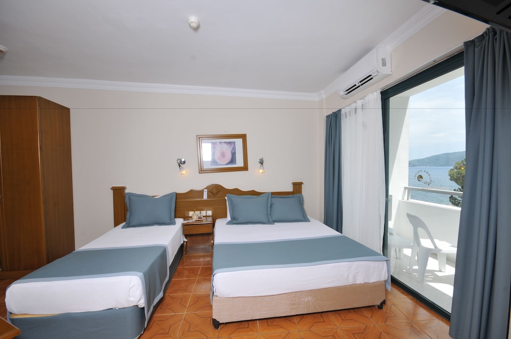 Class Beach Otel 10/50