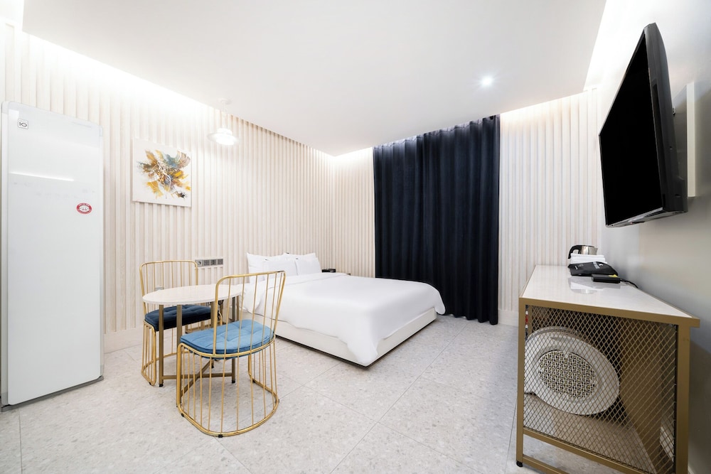 Divine Hotel Suncheon 16/37