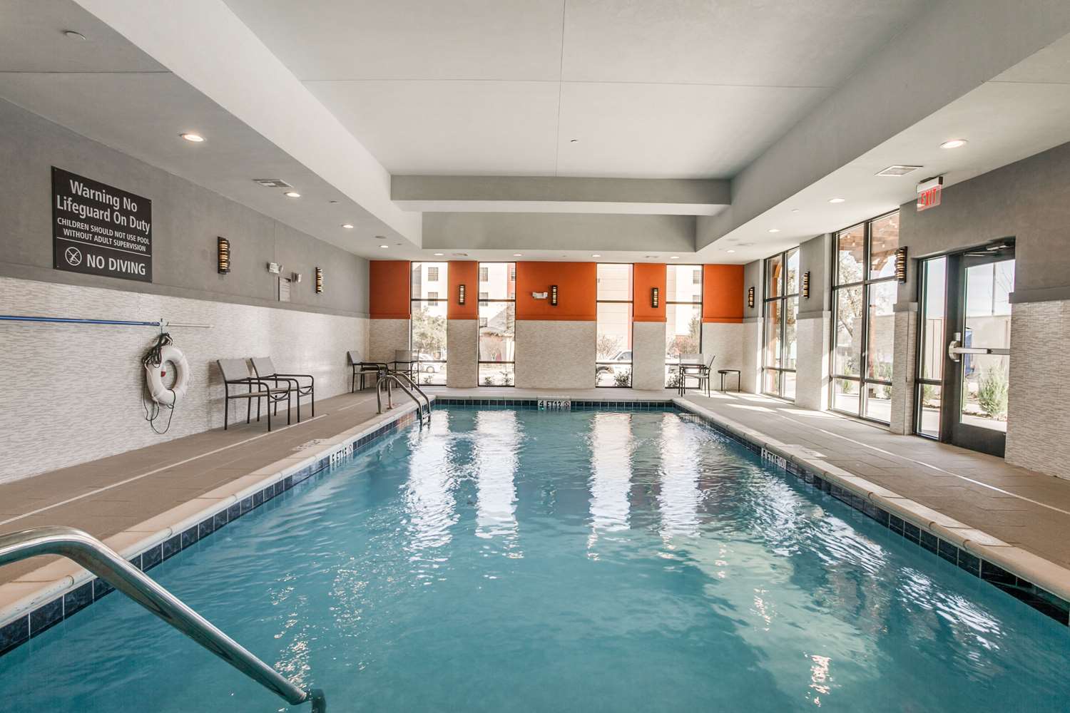 Hampton Inn & Suites North Dallas Central Expy 8/26