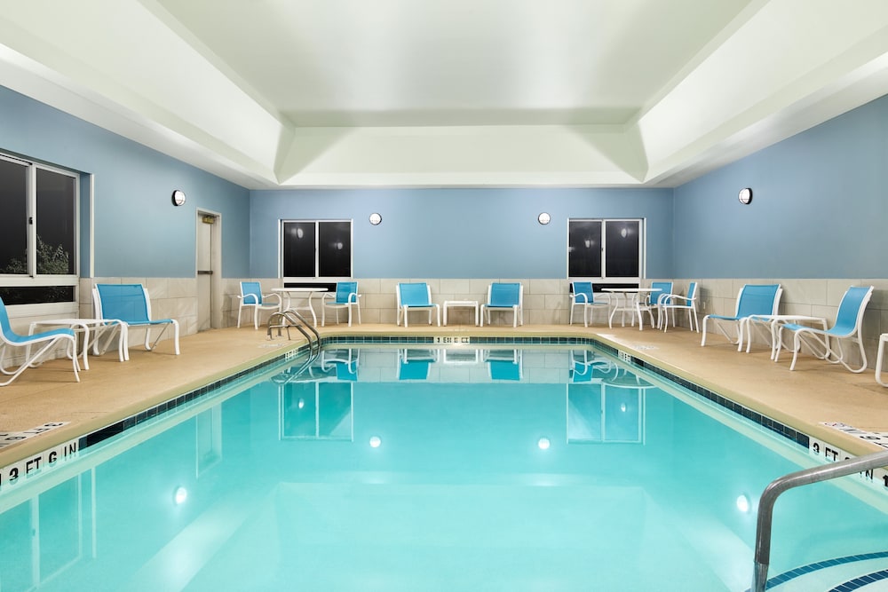 Holiday Inn Express Hotel And Suites Spartanburg North 45/48