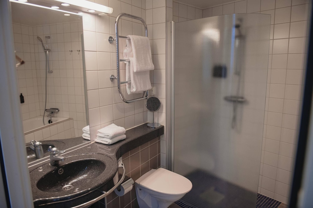 Home Hotel Uppsala 46/50