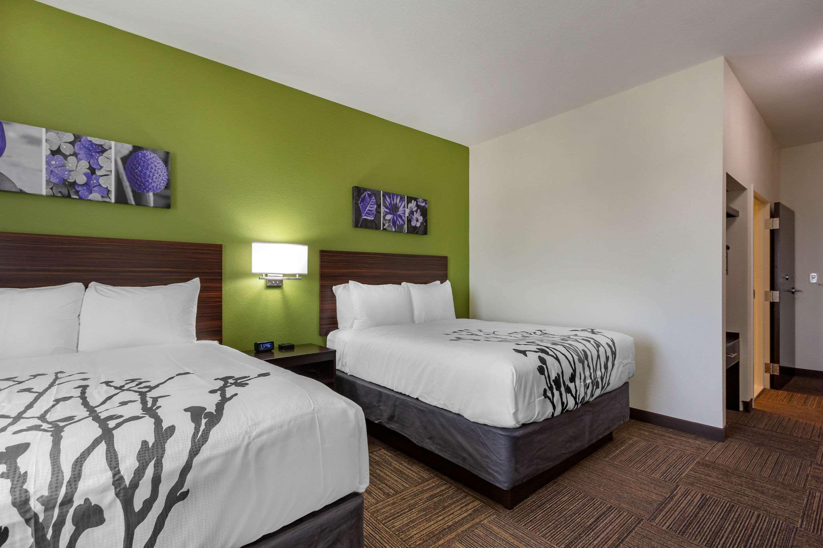 ROOM, 2 QUEEN BEDS