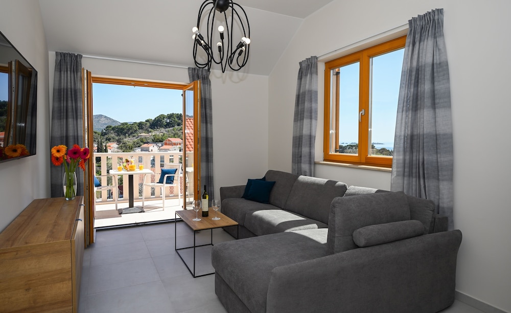 Casa Laurea 26/50