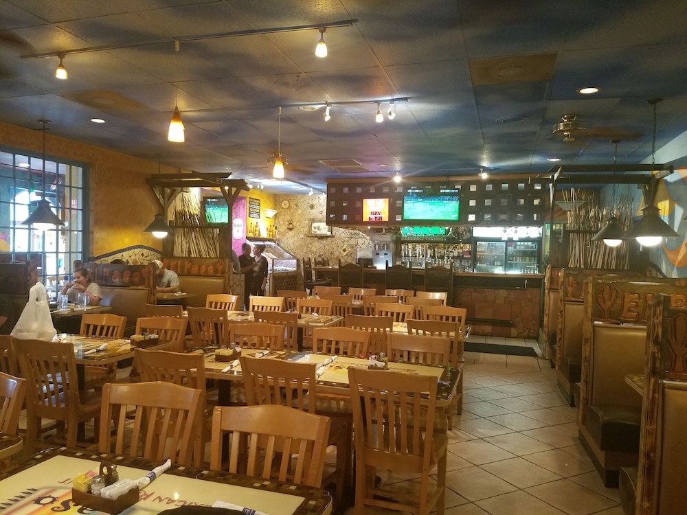 Best Western Hendersonville Inn 32/45