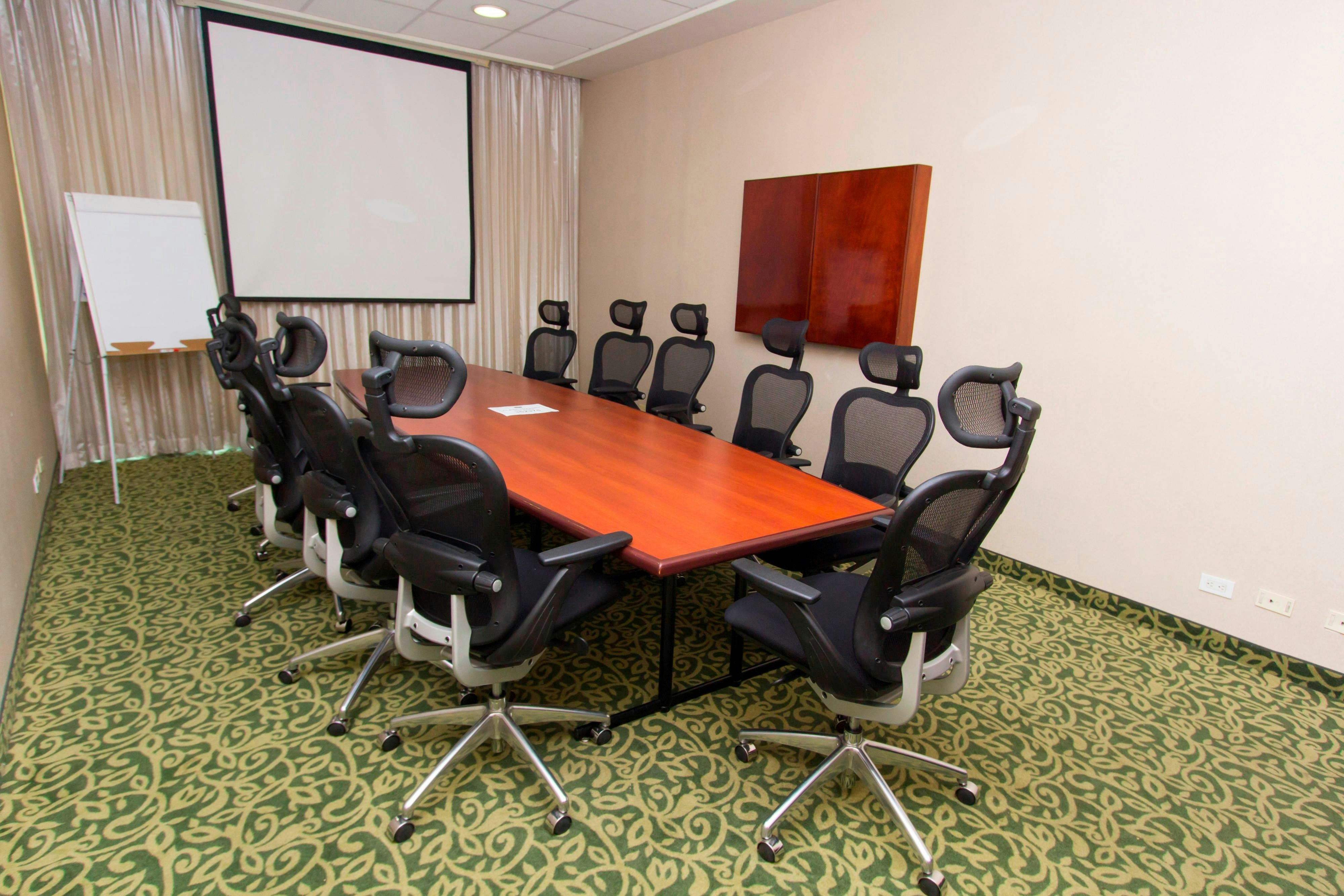 Courtyard by Marriott Monterrey San Jeronimo/Valle 16/23