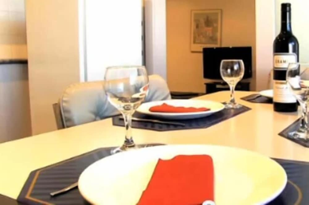 Clayton Monash Motor Inn & Serviced Apartments photo3