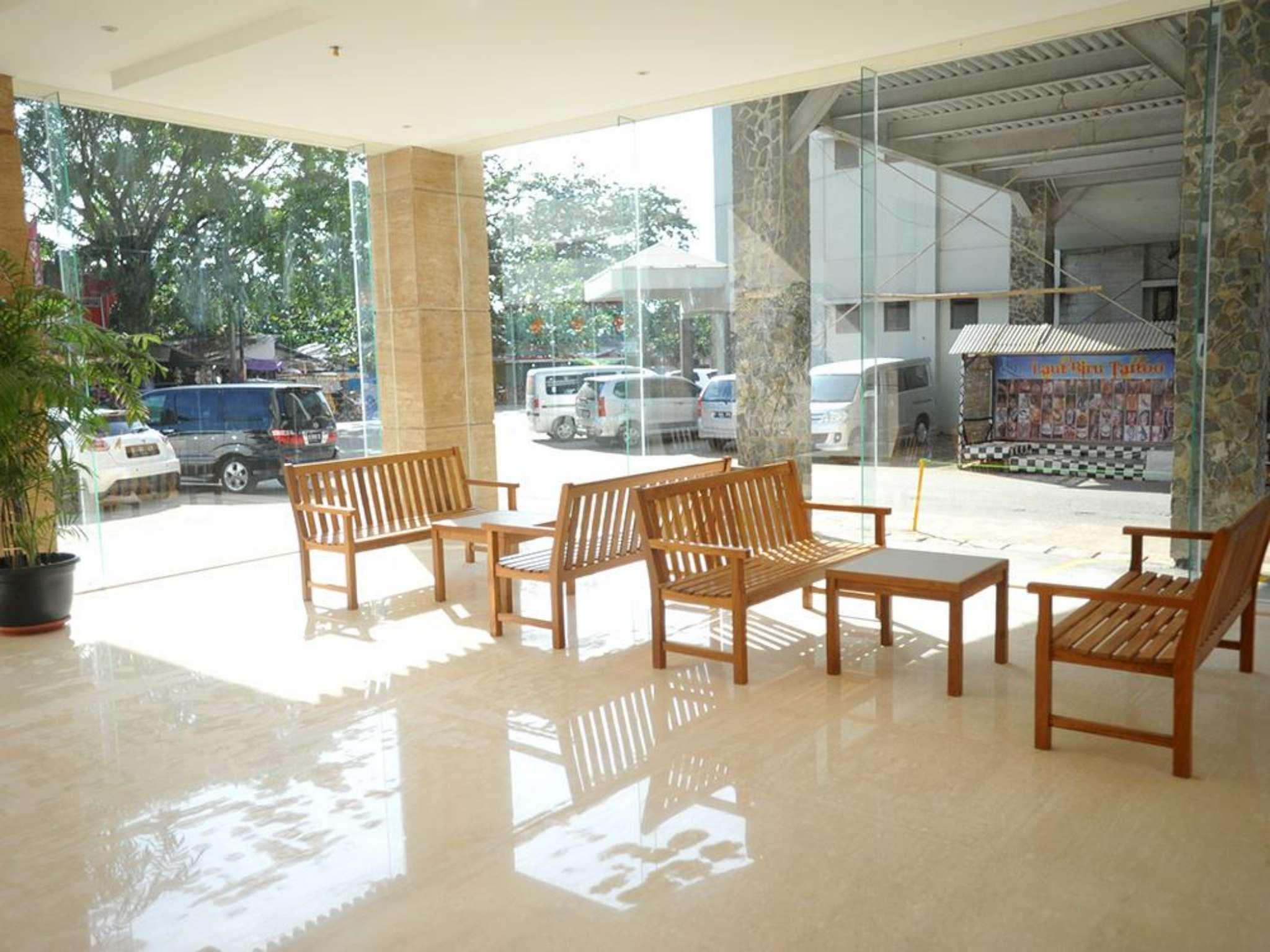 Laut Biru Resort Hotel 18/30