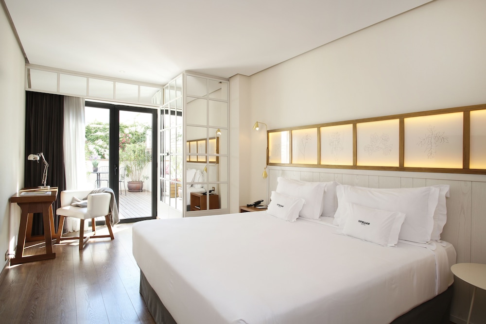 SUPERIOR, SINGLE, DOUBLE BED, TERRACE