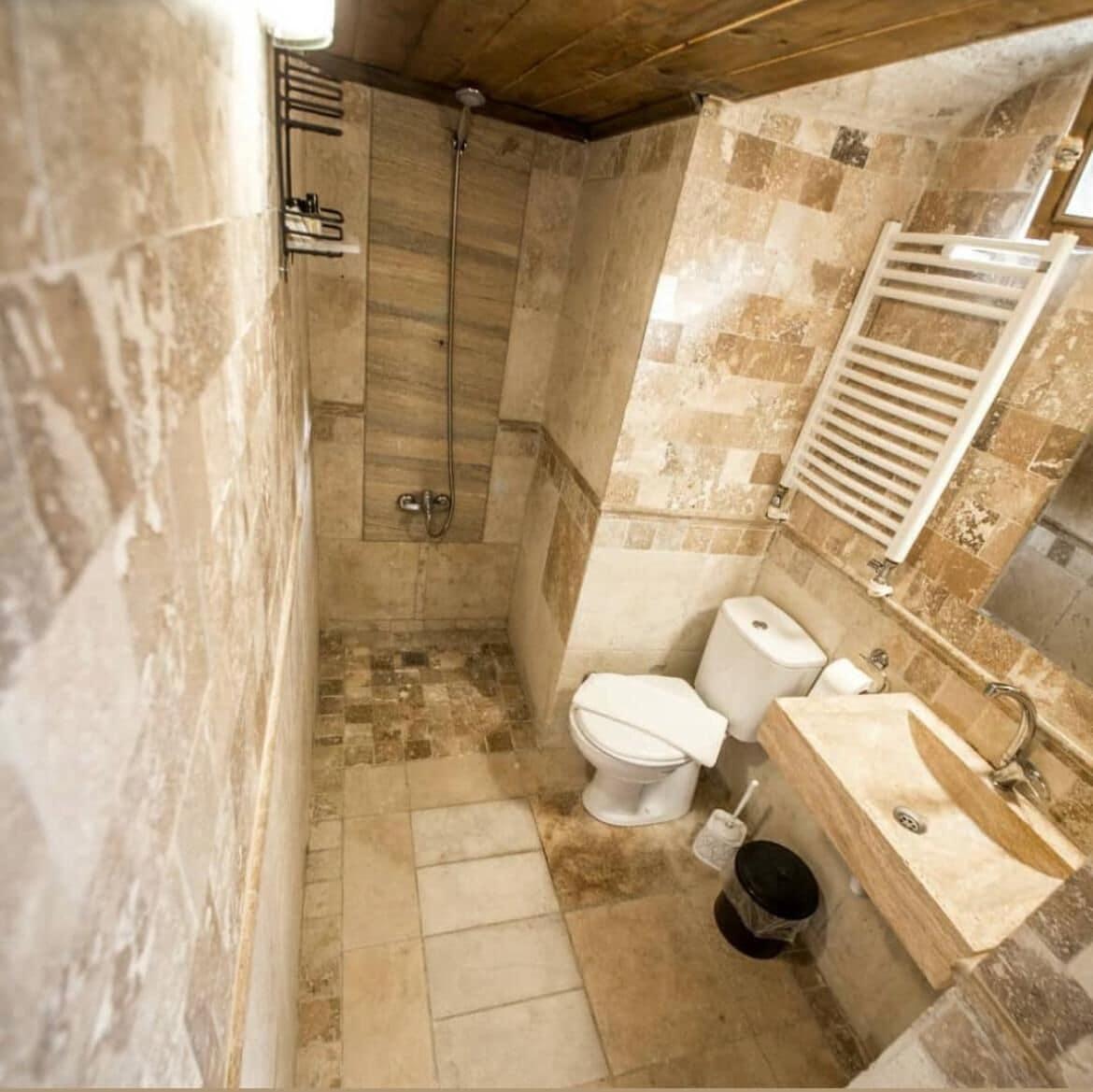 Harkasos Cave Hotel 38/39