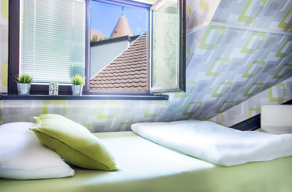 HOSTEL CENTAR 35/52