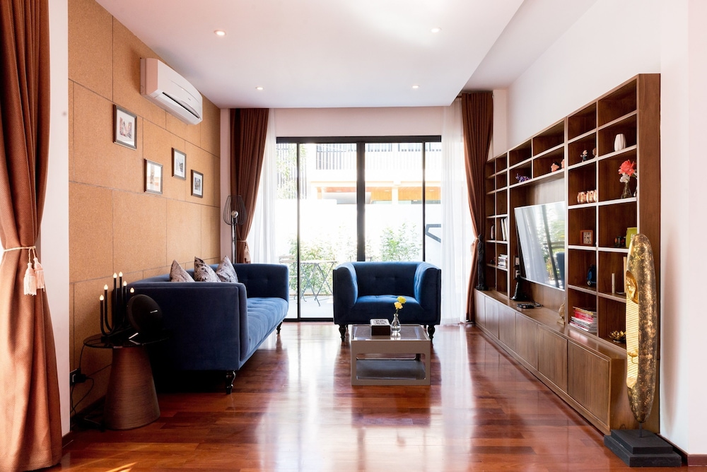 Chic Villa 6 36/61