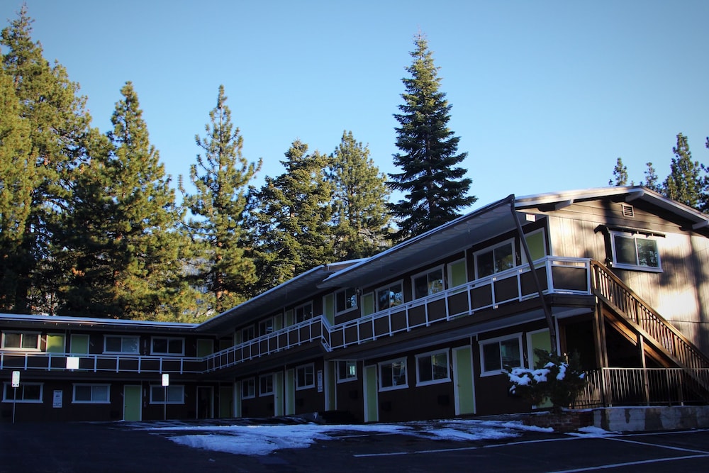Tea Garden Lodge 6/49
