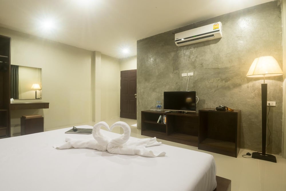 Green Leaf Hostel 17/40