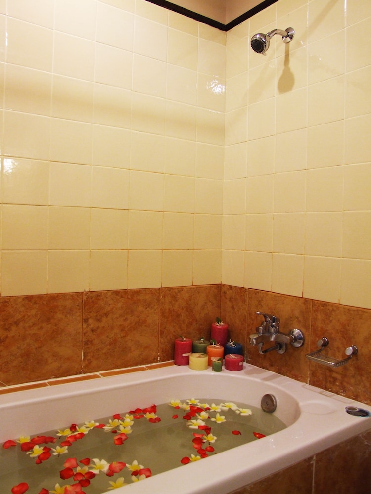 Sarita Chalet Spa 29/30