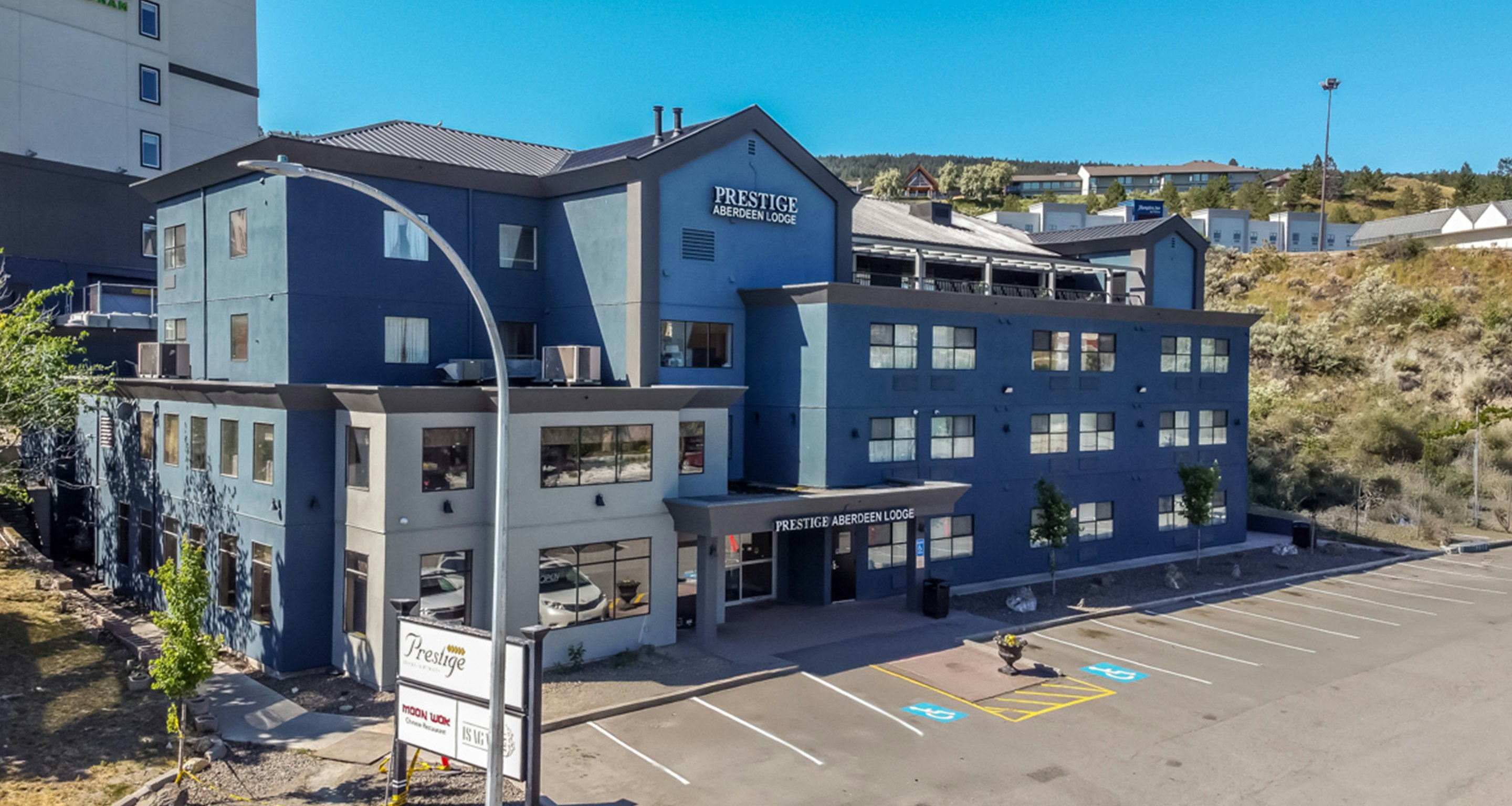 Prestige Aberdeen Lodge Kamloops 48/54
