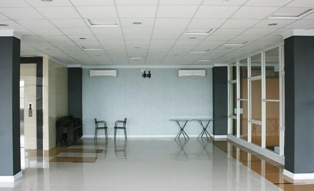 Citihub Hotel Atgejayan Yogyakarta 24/30