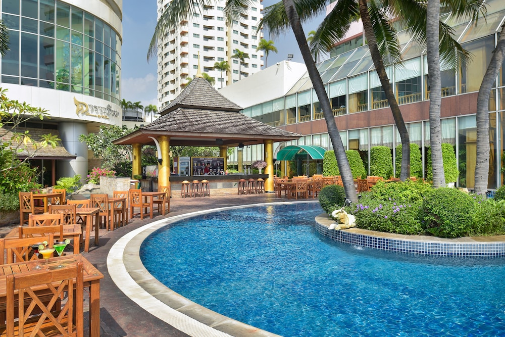 Prince Palace Hotel 66/70