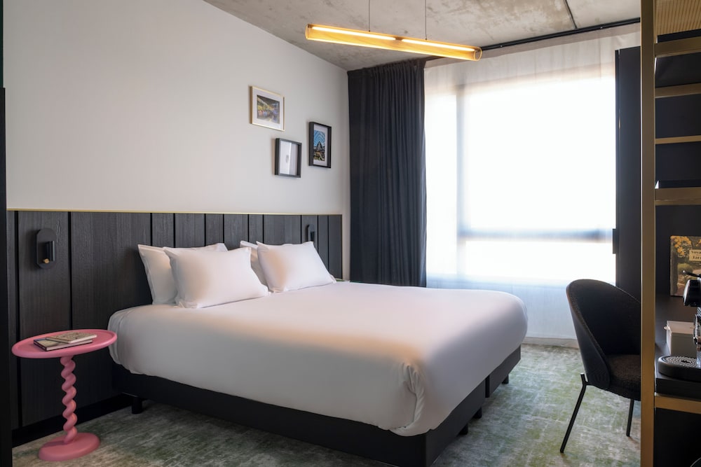 Mercure Quimper Kerlic 18/52