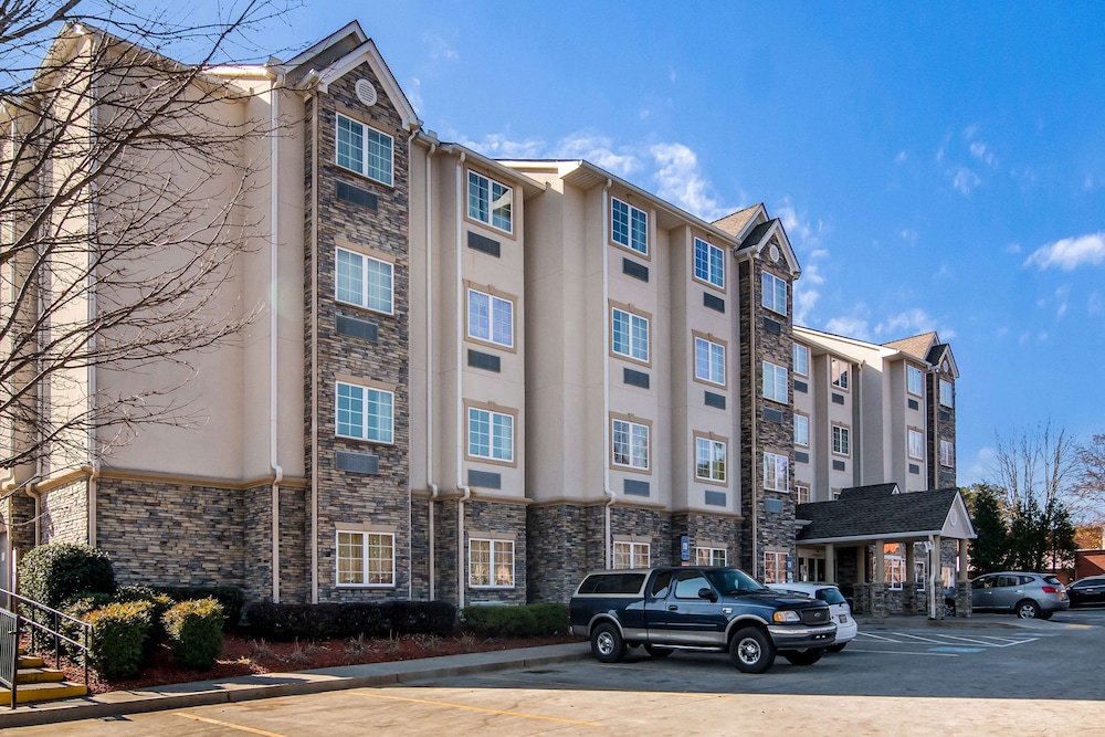 Motel6 Canton GA 50/52