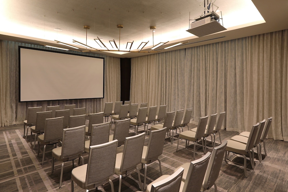 Courtyard By Marriott Santo Domingo Piantini 41/50