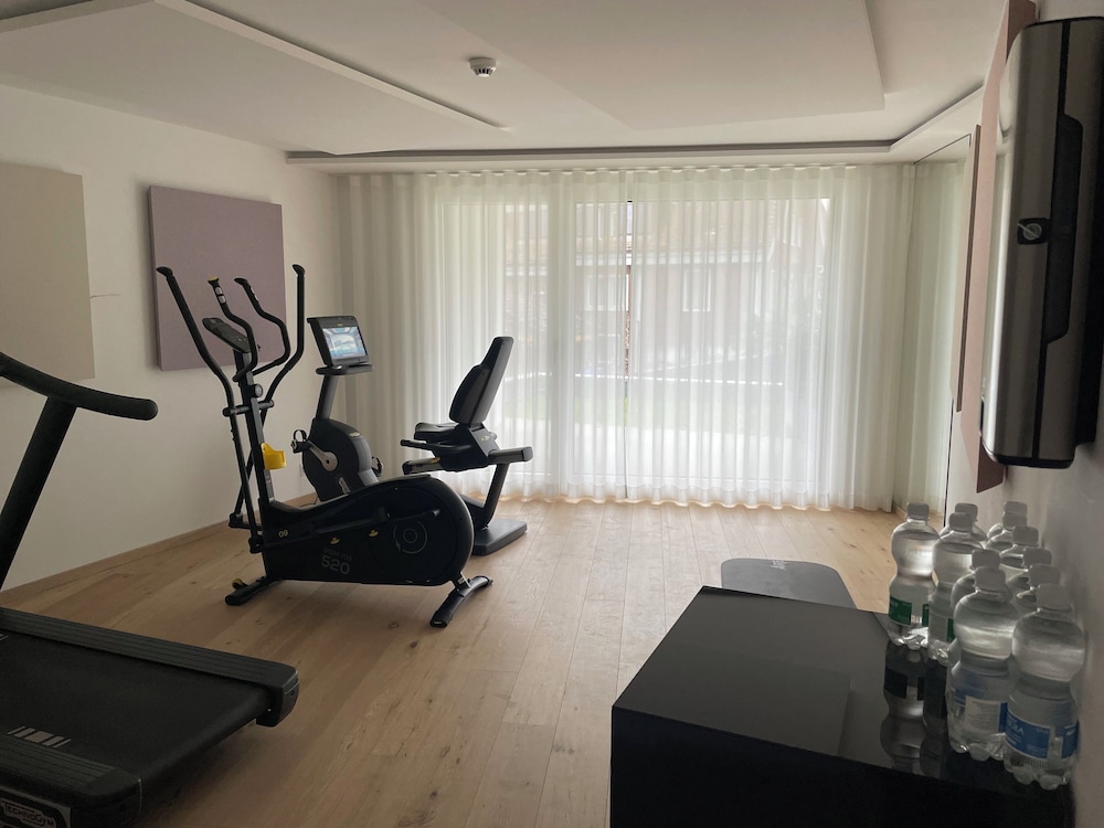 Neuro Campus Hotel im Das Morgen 24/46