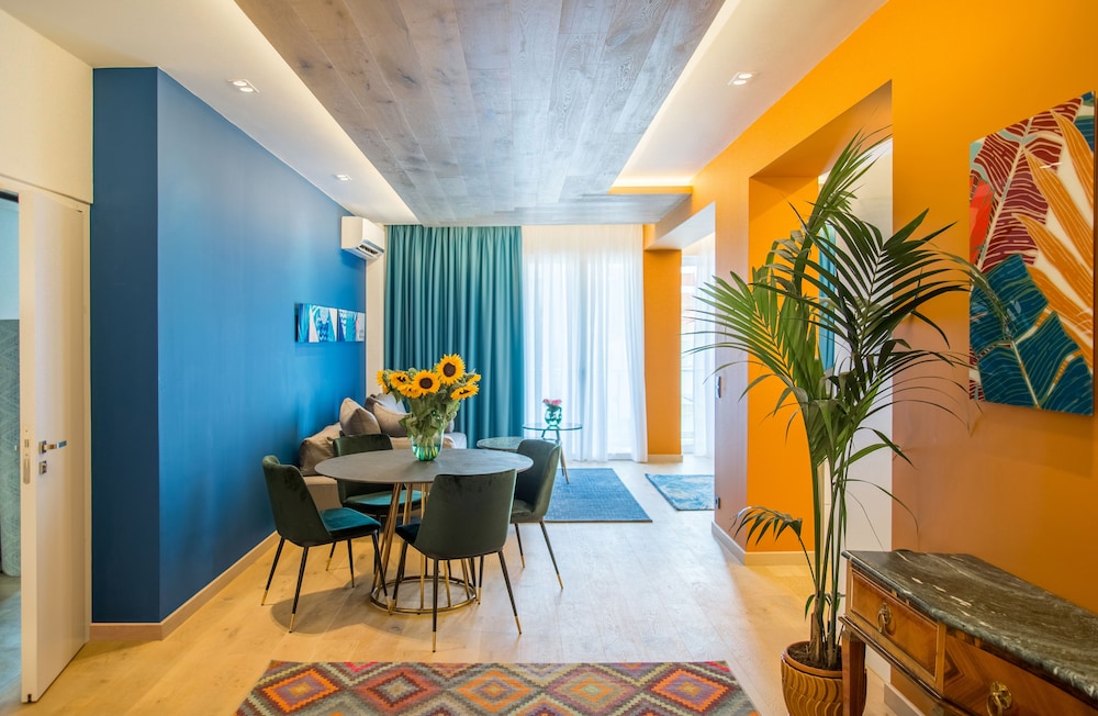 Pinacota Suites Athens 38/50