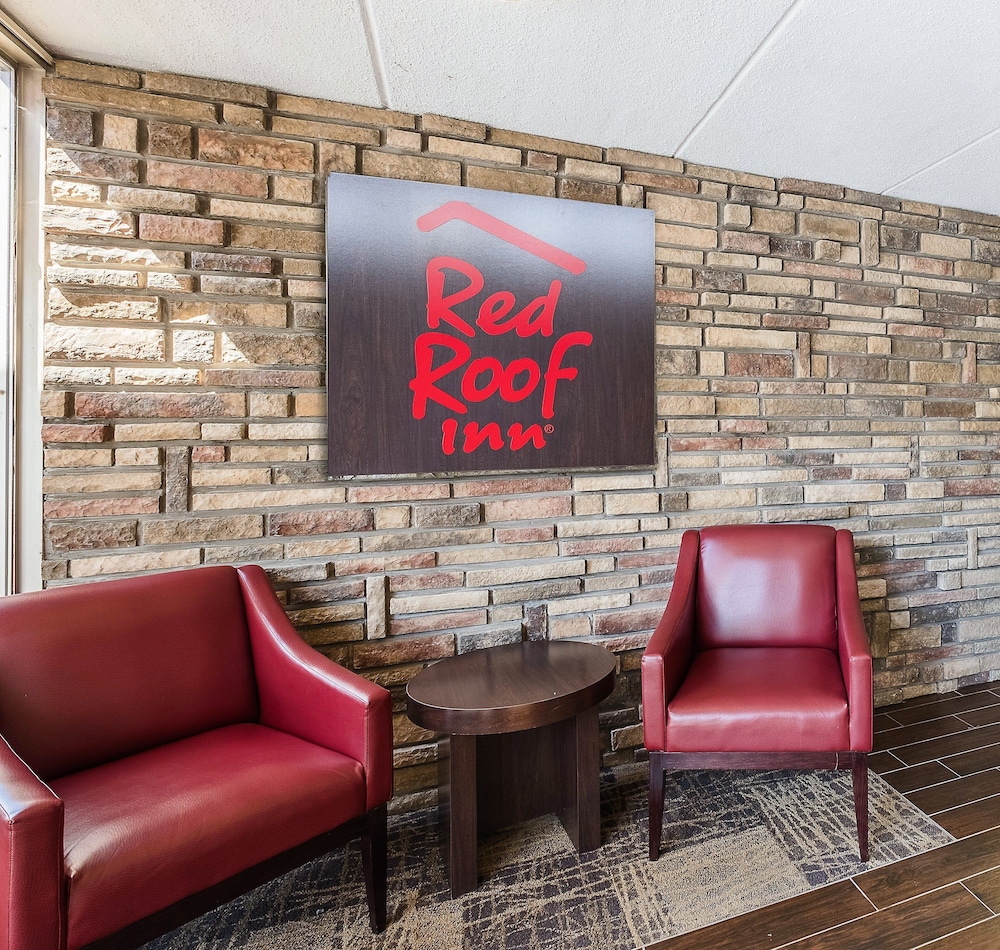 Red Roof Inn Cortland 18/21