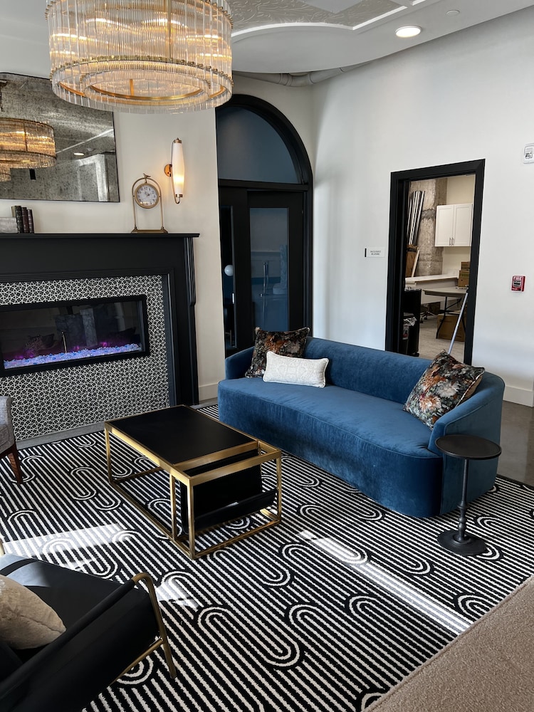 Hotel Indigo Omaha Downtown 49/83