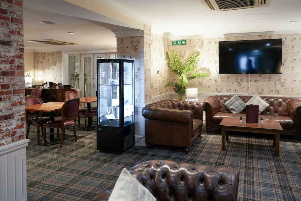 Basingstoke Hotel 30/50