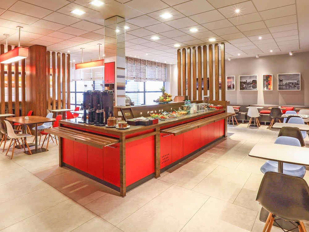 Ibis Buenos Aires Obelisco 15/49
