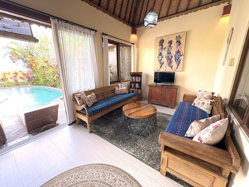 Devi's Place 34/50