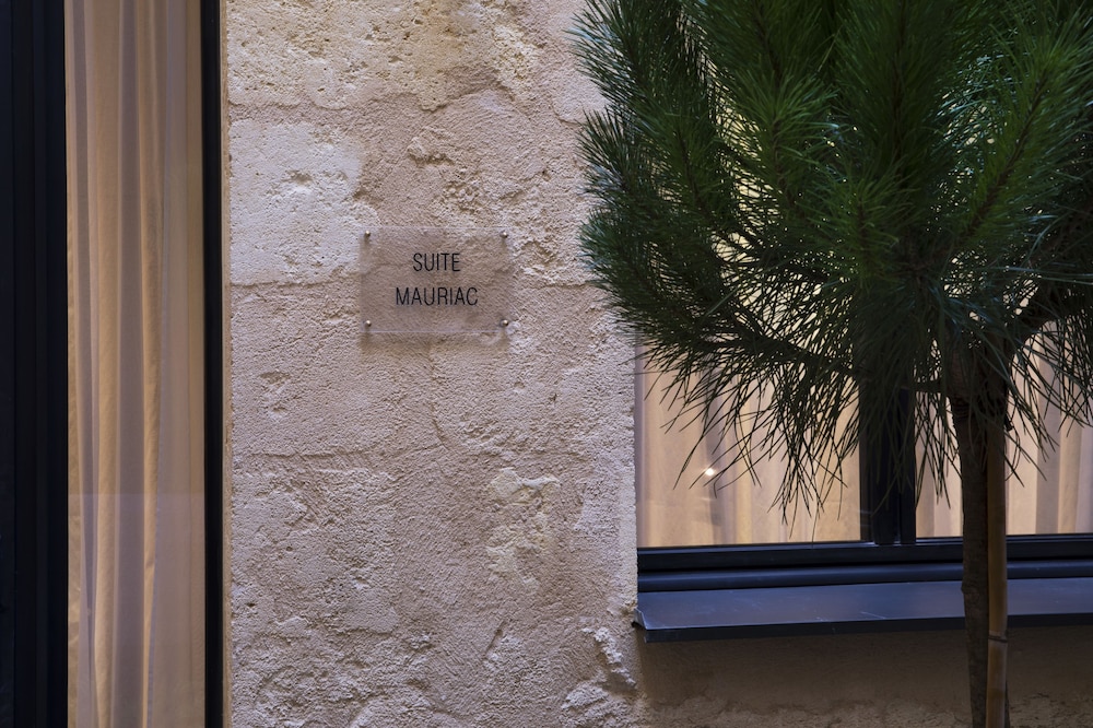 Hôtel Cardinal 19/66