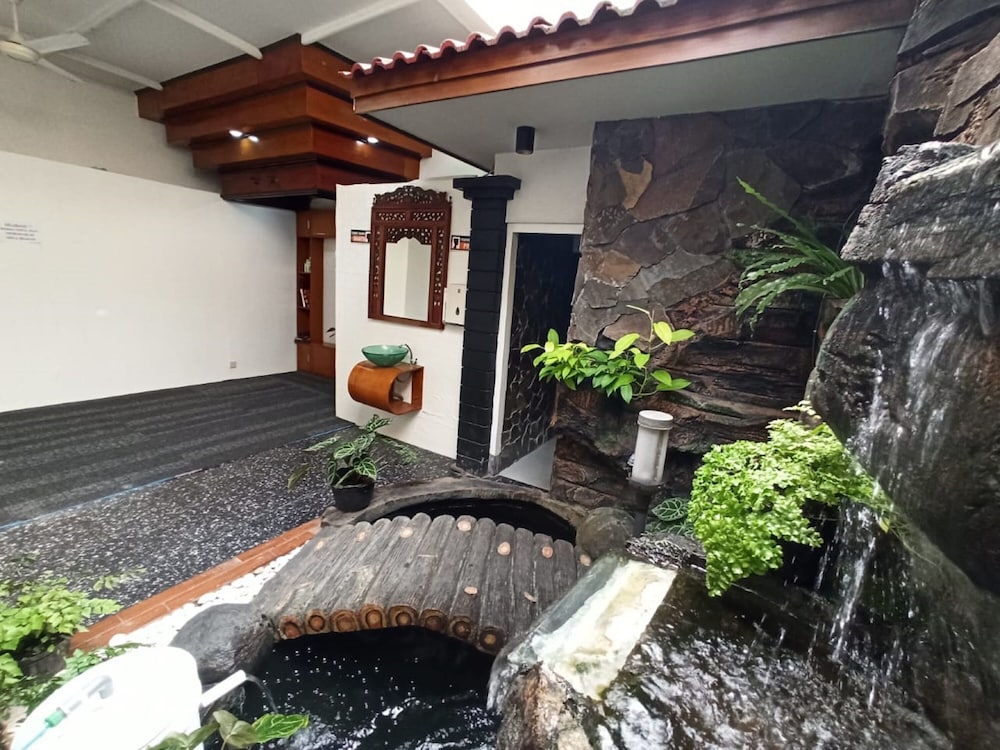 Kusuma Syariah Hotel Yogyakarta 23/40