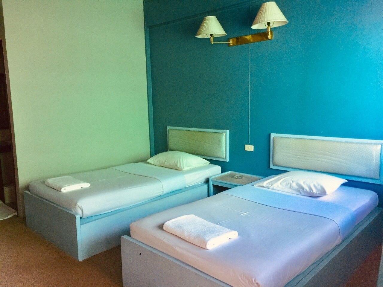 Win Hotel 5/40