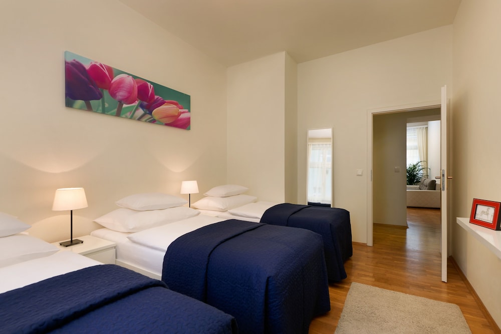 Residence Vocelova 6/44