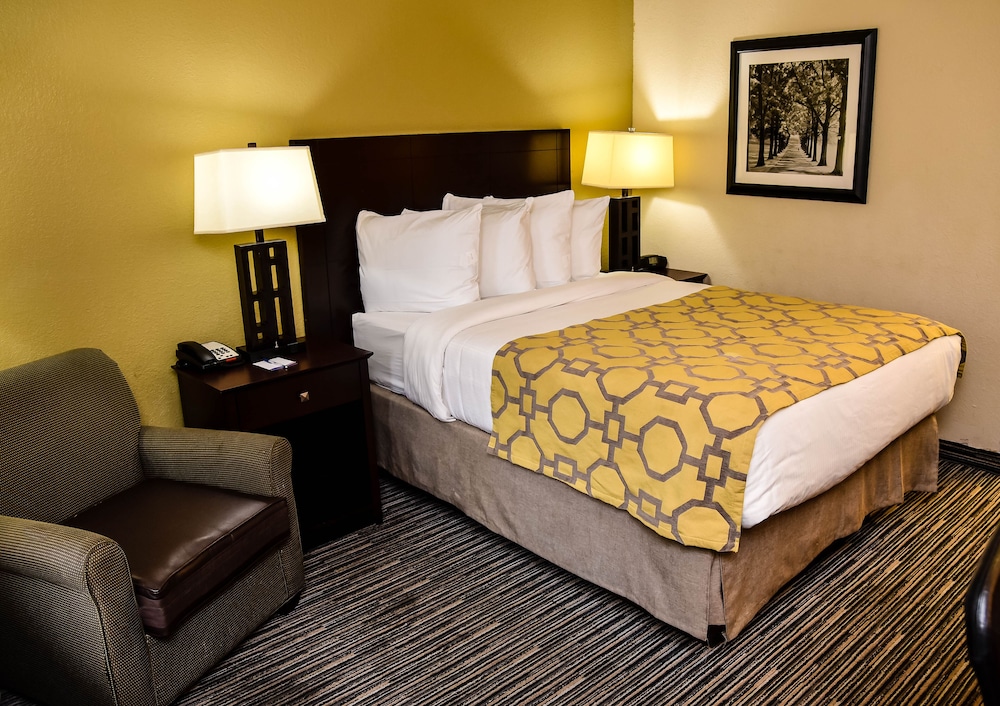 Park Inn by Radisson, Columbus State University Area 32/52