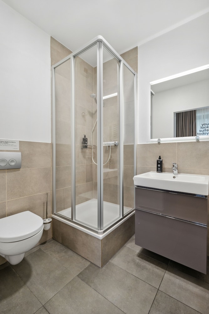 limehome Munich Fritz-Erler Str. 47/50