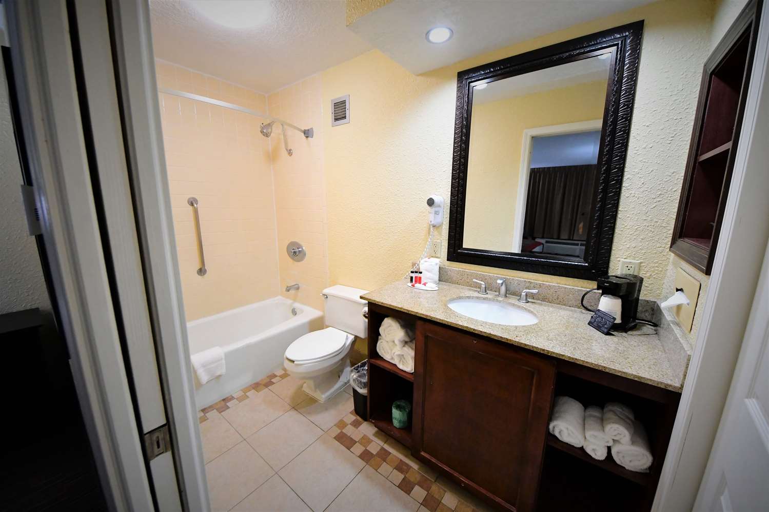 Ramada Hotel & Conference Center By Wyndham Jacksonville 59/59