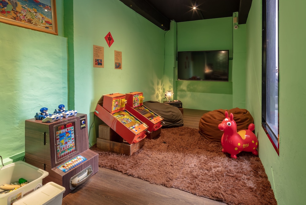 Cho Hotel 43/49